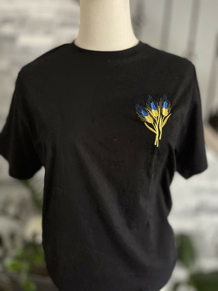 Women T-shirt with embroidered wheats