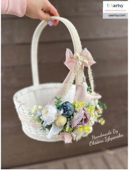 Designer Decorated Easter Basket “Golden Rose“ collection / for adult