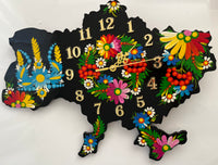 Clock  / black / Hand painted ornaments / Petrykivka