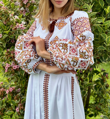 Linen embroidery dress 