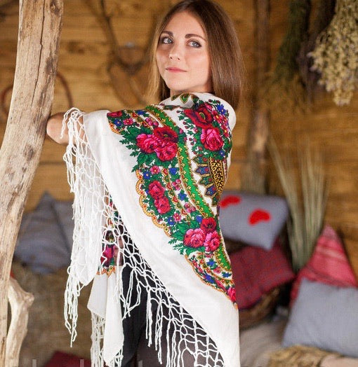 Traditional Ukrainian Woolen shawl / scarf (white)