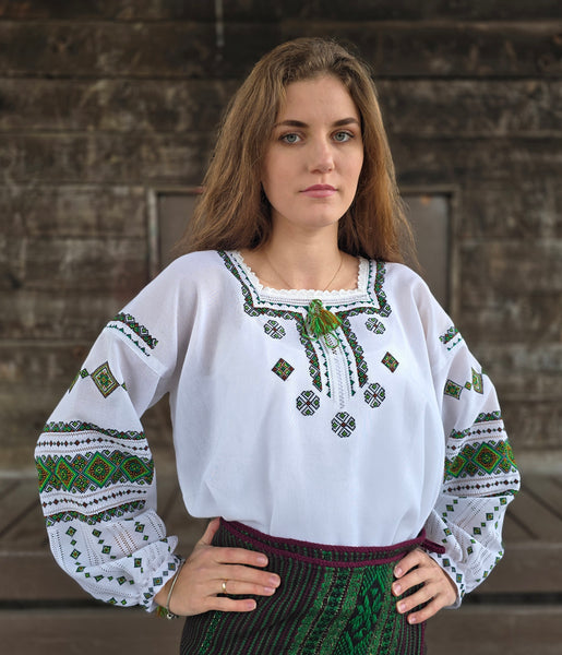 Woman HAND embroidery shirt “Dzvinka” size L-2XL