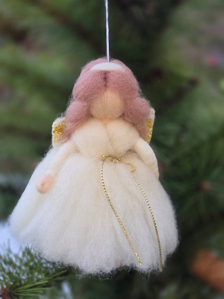Angel Christmas ornament