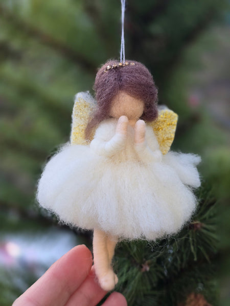 Angel Christmas ornament