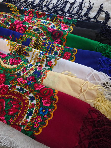 Traditional Ukrainian Woolen shawl / scarf /