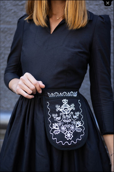 Pocket/ bag / Ladunka "Tree of life" in black and white