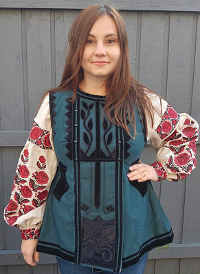 Replica of Antique Ukrainian Corset from 19th century / green