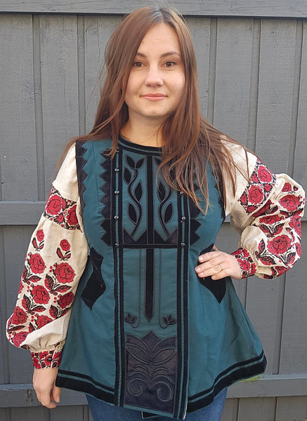 Replica of Antique Ukrainian Corset from 19th century / green