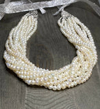 Cute Pearls - Necklace