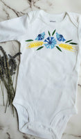 Cornflowers bodysuit / Ukrainian embroidery / Embroidered baby's bodysuit / Ukrainian style t shirt