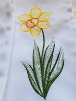 Embroidered dinner napkins (set of 6) . Floral.