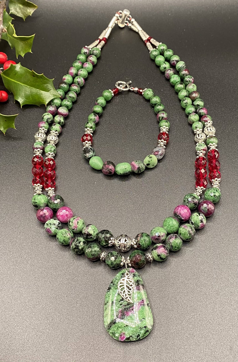 Ruby Marvel - Set – UAartsy