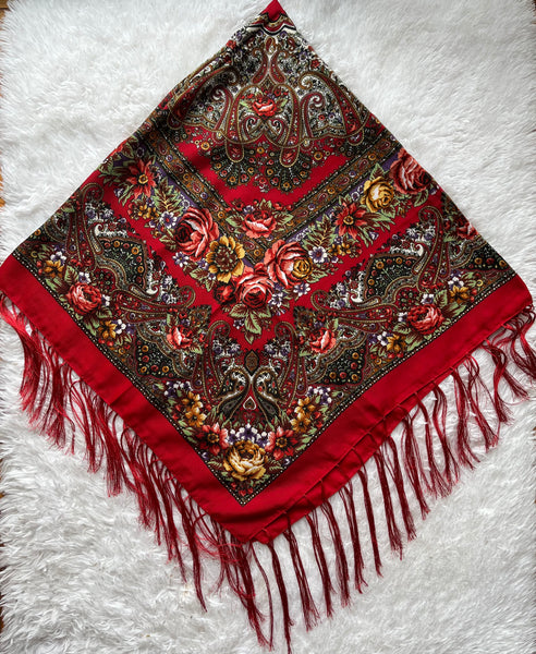 Ukrainian Woolen shawl with flowers
