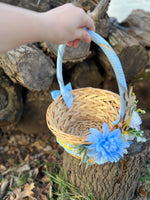 Set Decorated Easter Basket + embroidered  napkin for kids